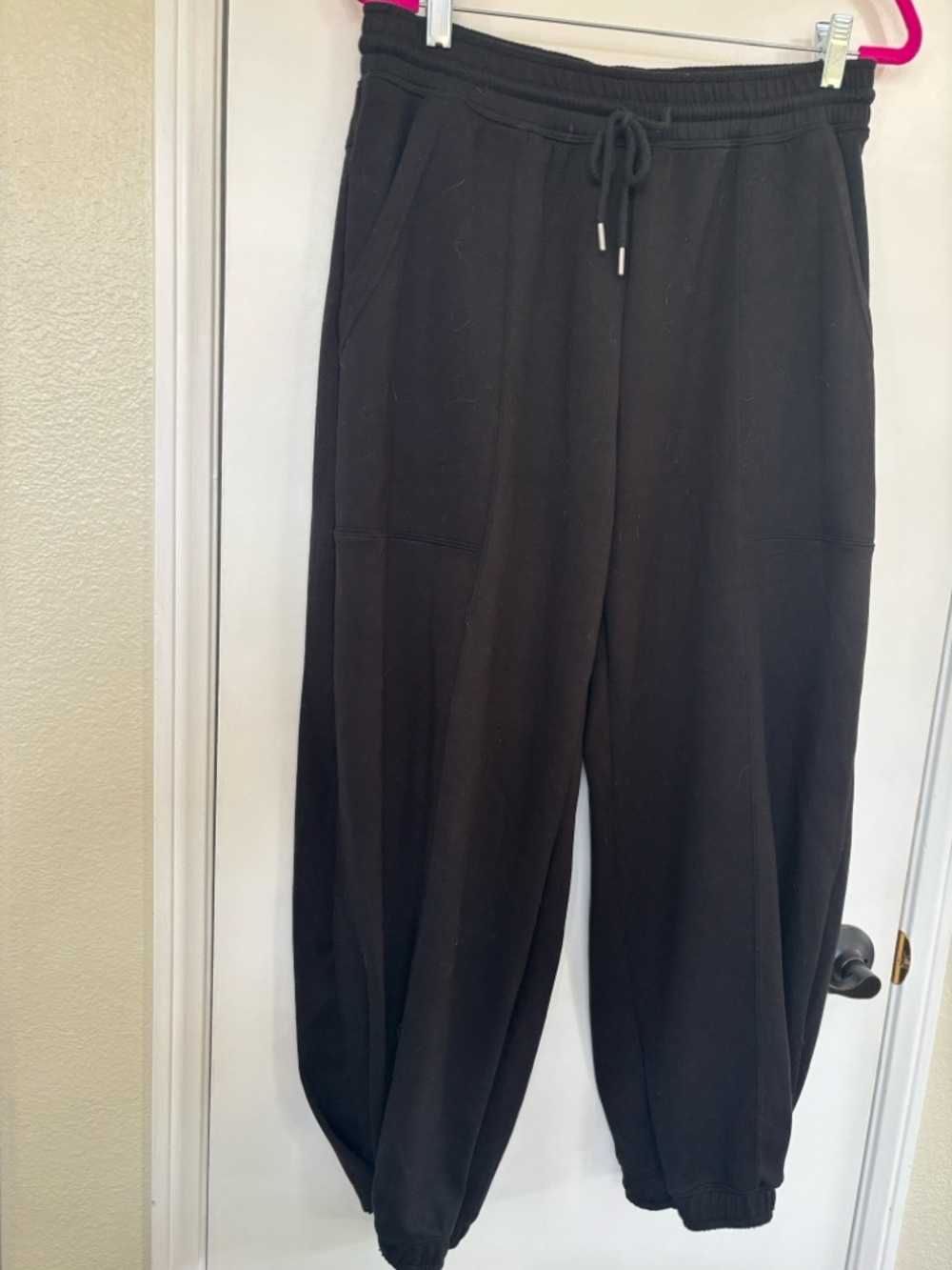 Scoop women’s Black Active Track Pants - M (8-10)